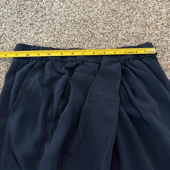 100% navy silk skirt by 3.1 Philip Lim - Picture 6 of 6